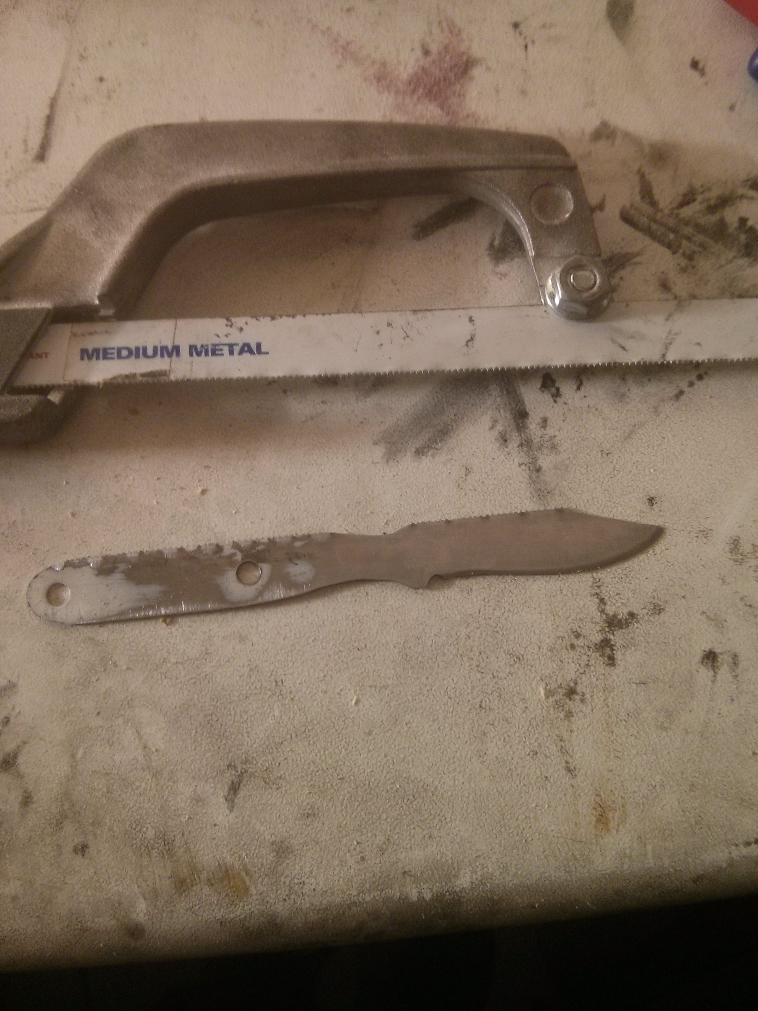 hacksaw blade knife