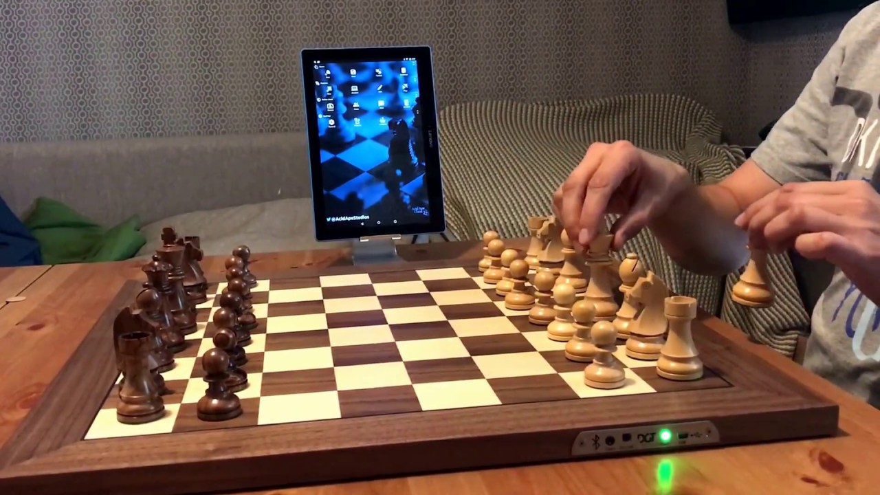 James Stanley - Autopatzer: my automatic chess board