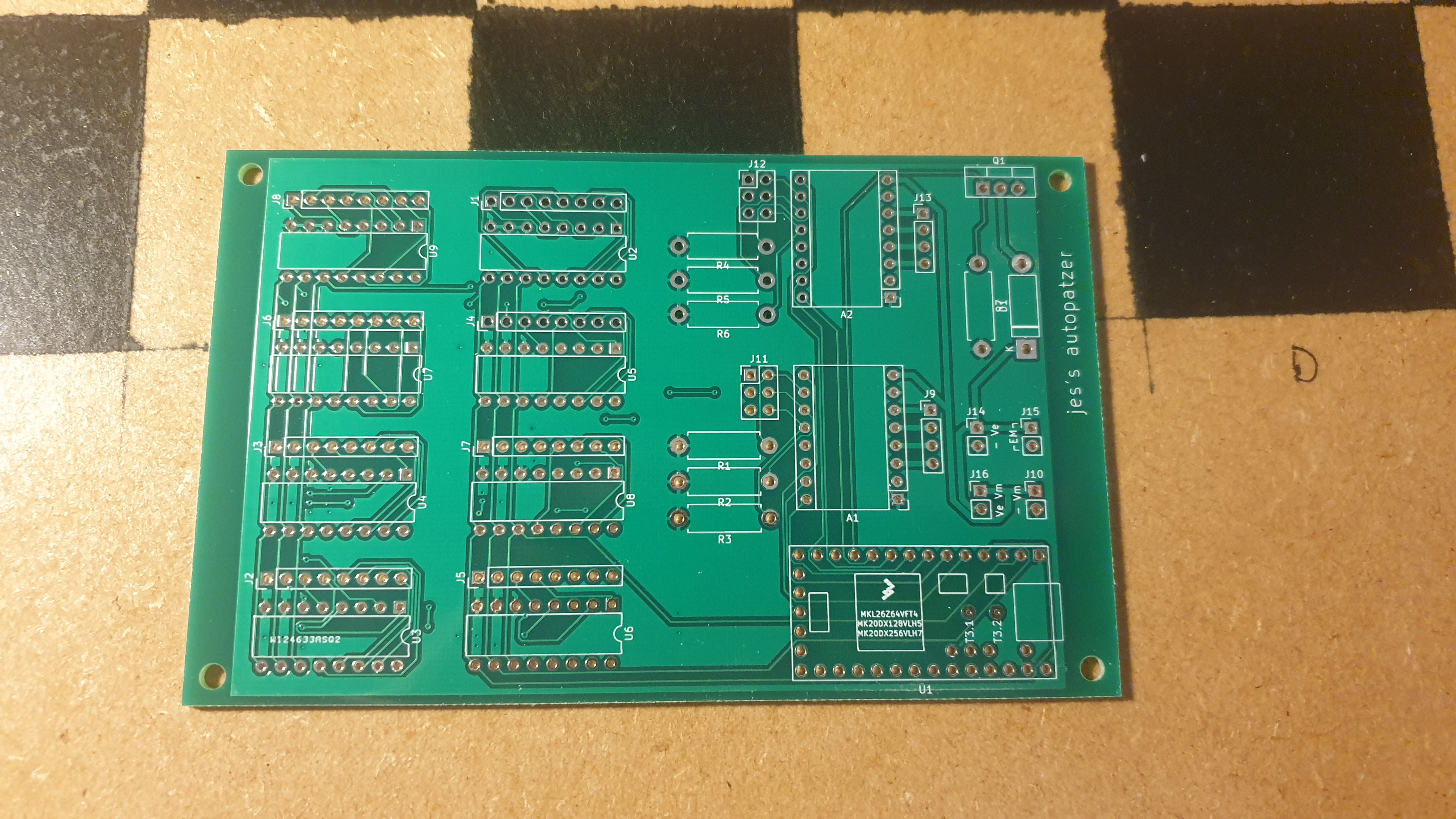 James Stanley - Autopatzer: my automatic chess board